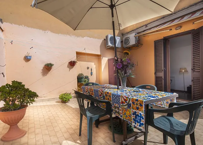 Carola's Terrace / La Terrazza Di Carola *